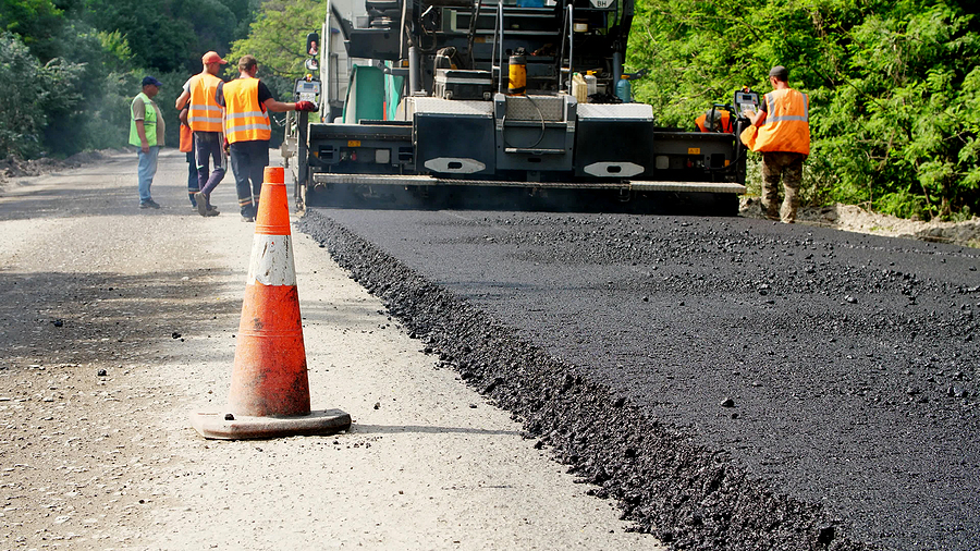 For Commercial Asphalt and Concrete Paving in Indianapolis, Call 317-549-1833 Today.