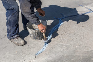 Concrete Crack Filling vs Sealing